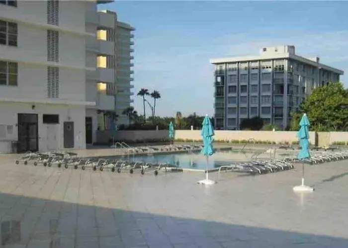 Pavilion - Great Ocean View -Miami Beach